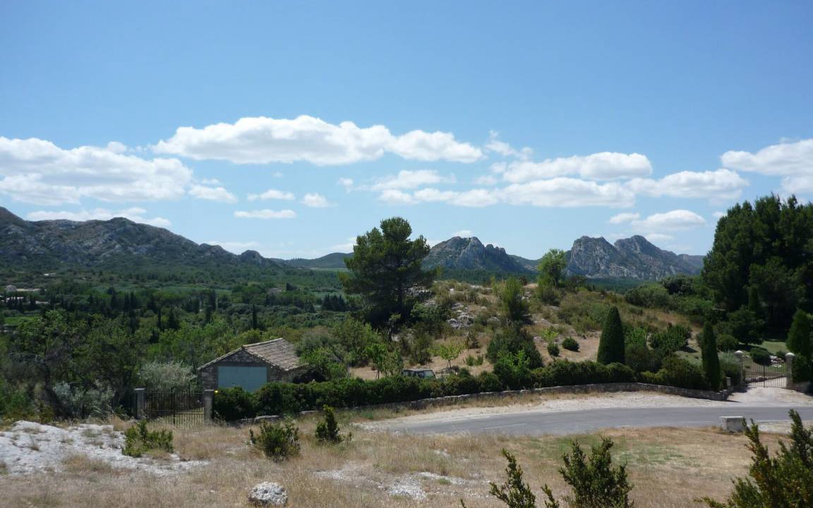 Photo of Others in Noves