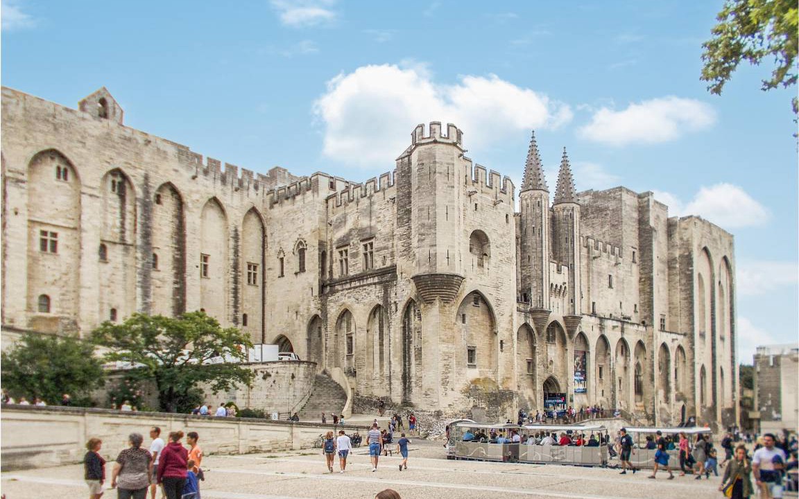 Photo of Others in Avignon