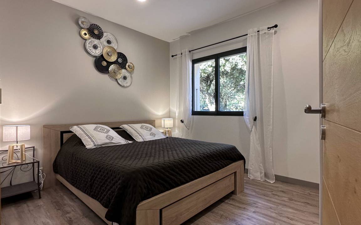 Photo of Bedroom in Saint-Restitut