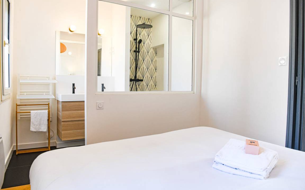 Photo of Bedroom in Le Camas
