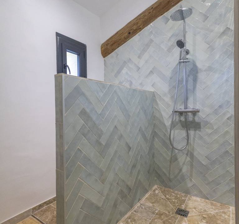 Photo of Bathroom in Chateaurenard
