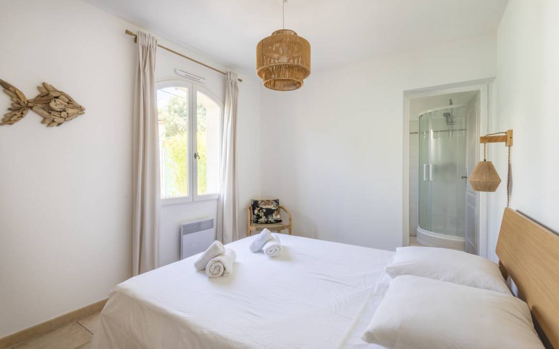 Photo of Bedroom in Bandol