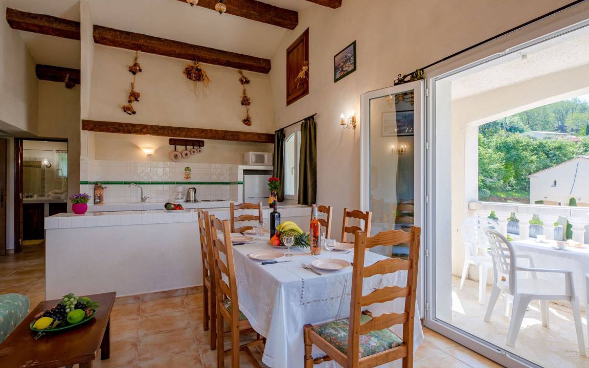 Photo of Kitchen in Bauduen