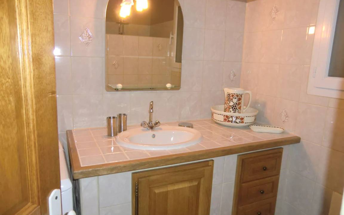 Photo of Bathroom in Grillon