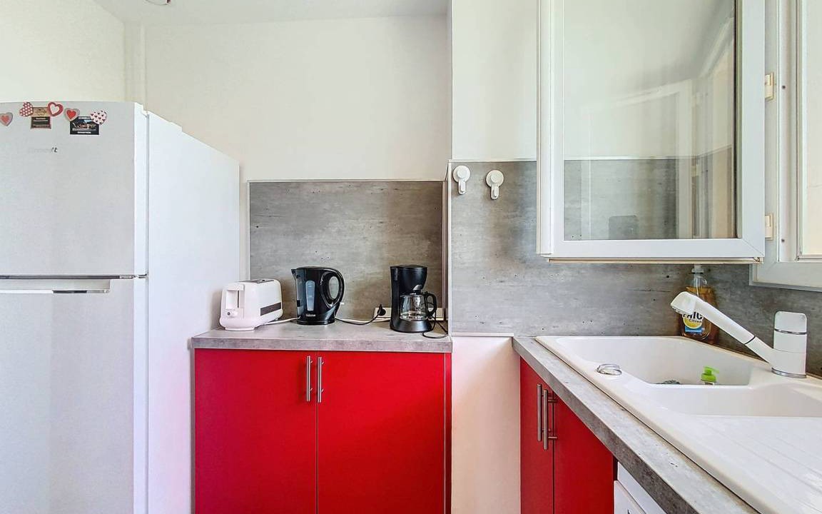 Photo of Kitchen in Saint-Cyr-sur-Mer