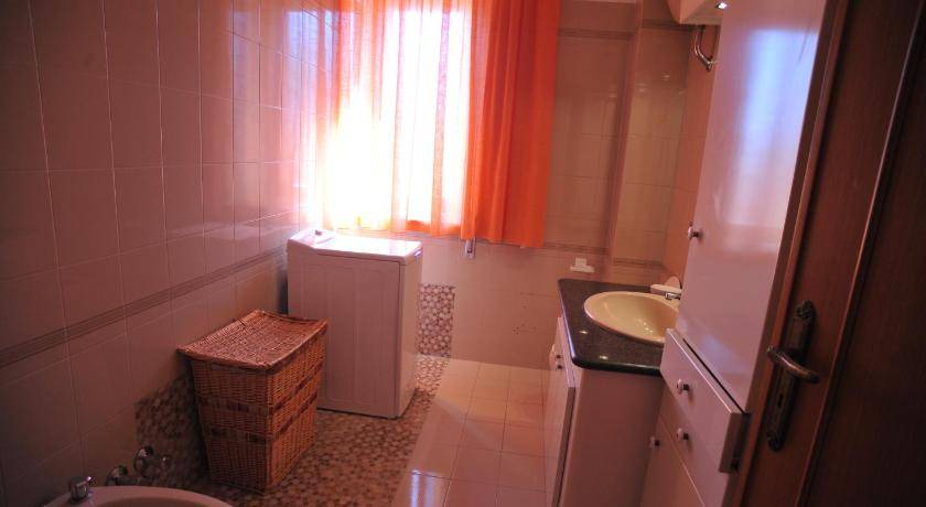 Photo of Bathroom in Bomerano