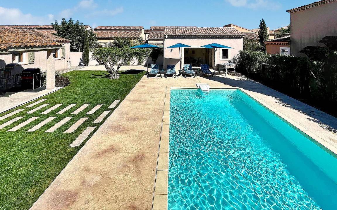 Photo of Outdoor in Mouries