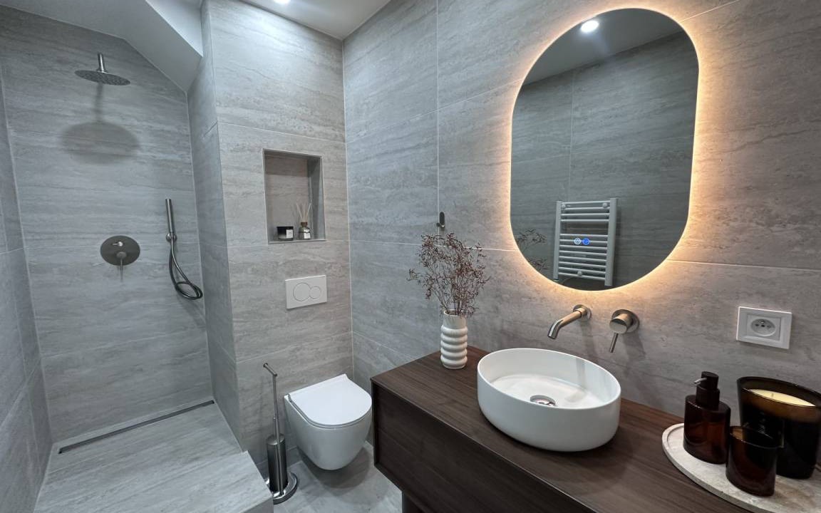 Photo of Bathroom in Perier