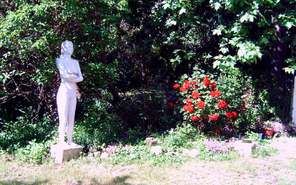 Photo of Others in Noves