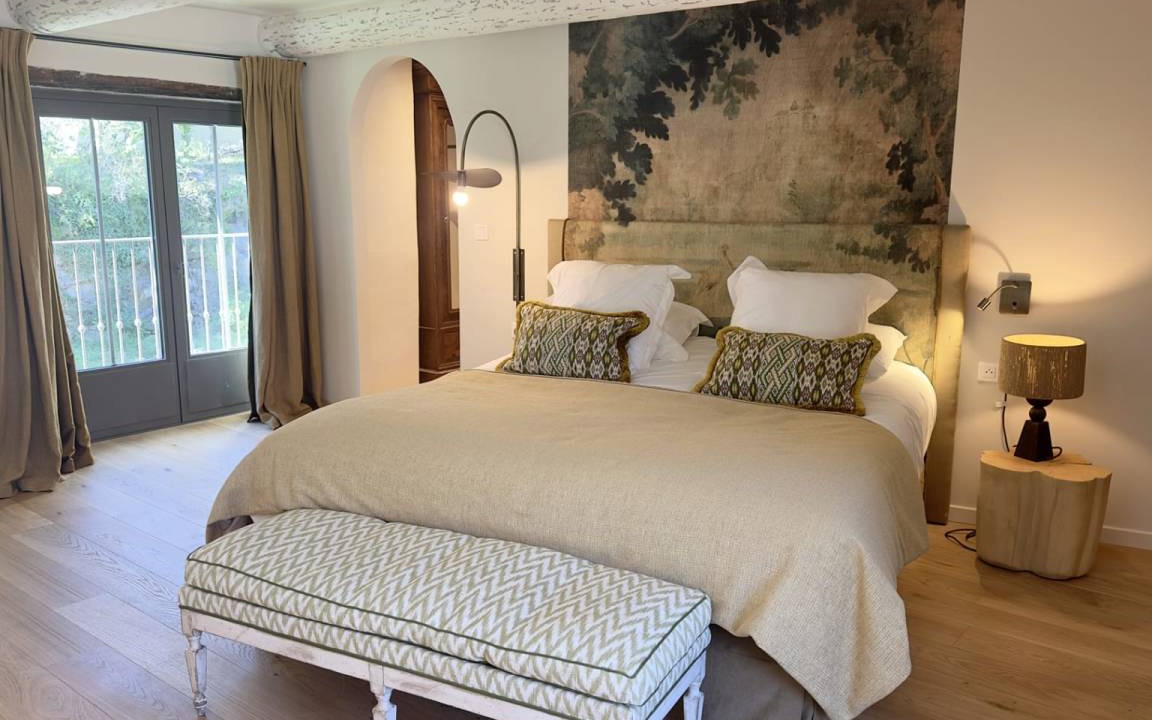 Photo of Bedroom in Oppede