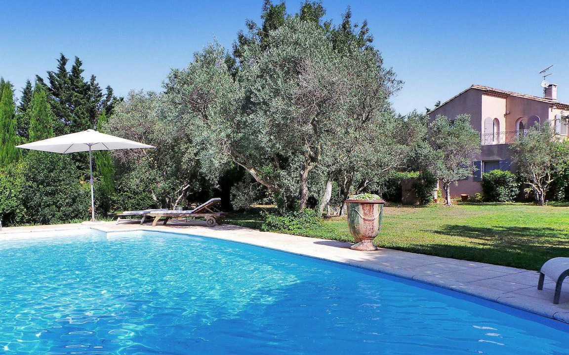 Photo of Outdoor in Arles