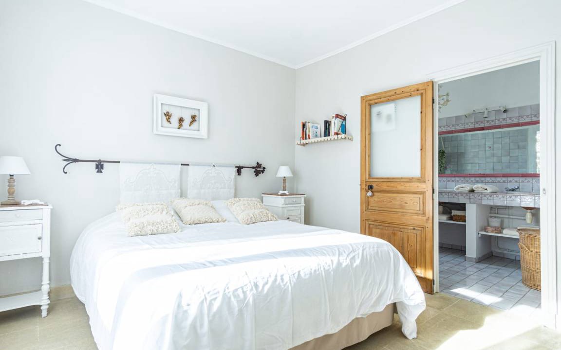 Photo of Bedroom in Cavaillon