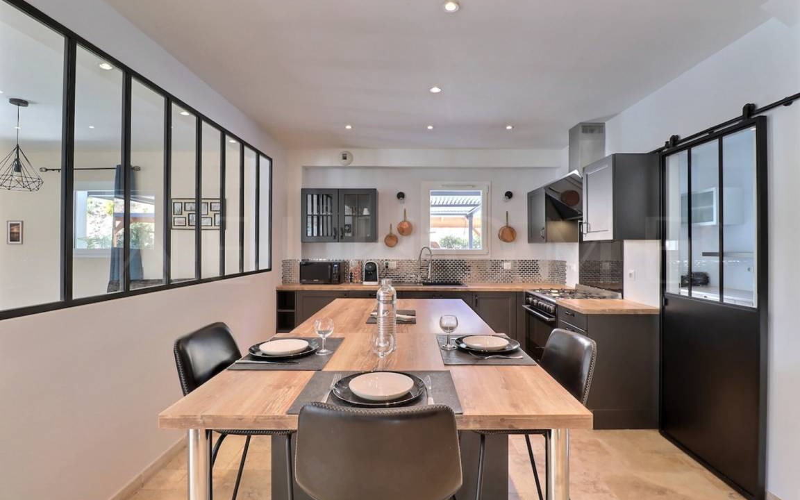 Photo of Kitchen in Saint-Cannat