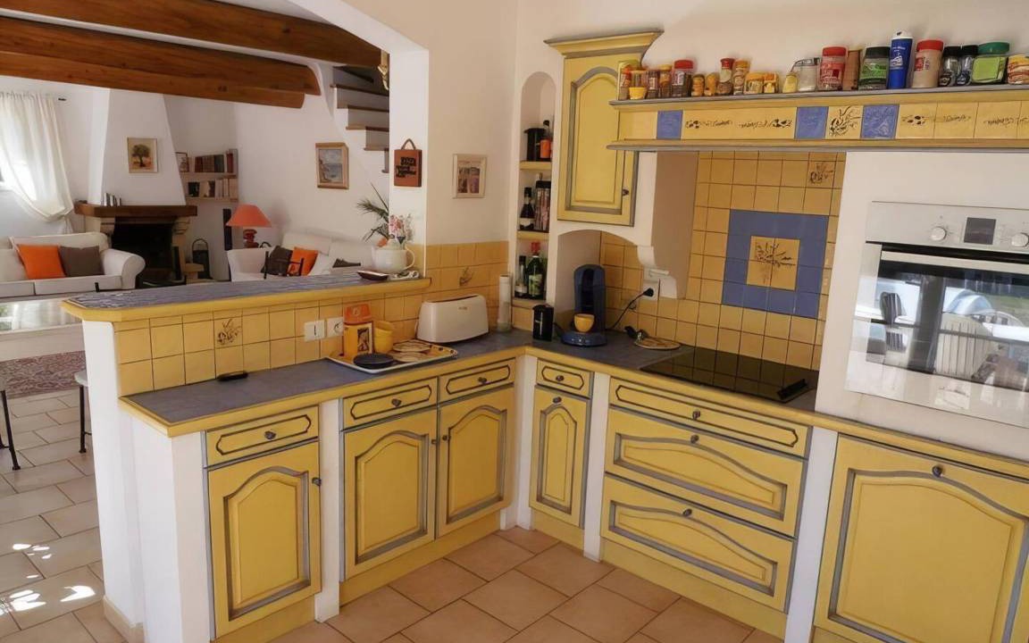 Photo of Kitchen in Saint-Maurice-sur-Eygues