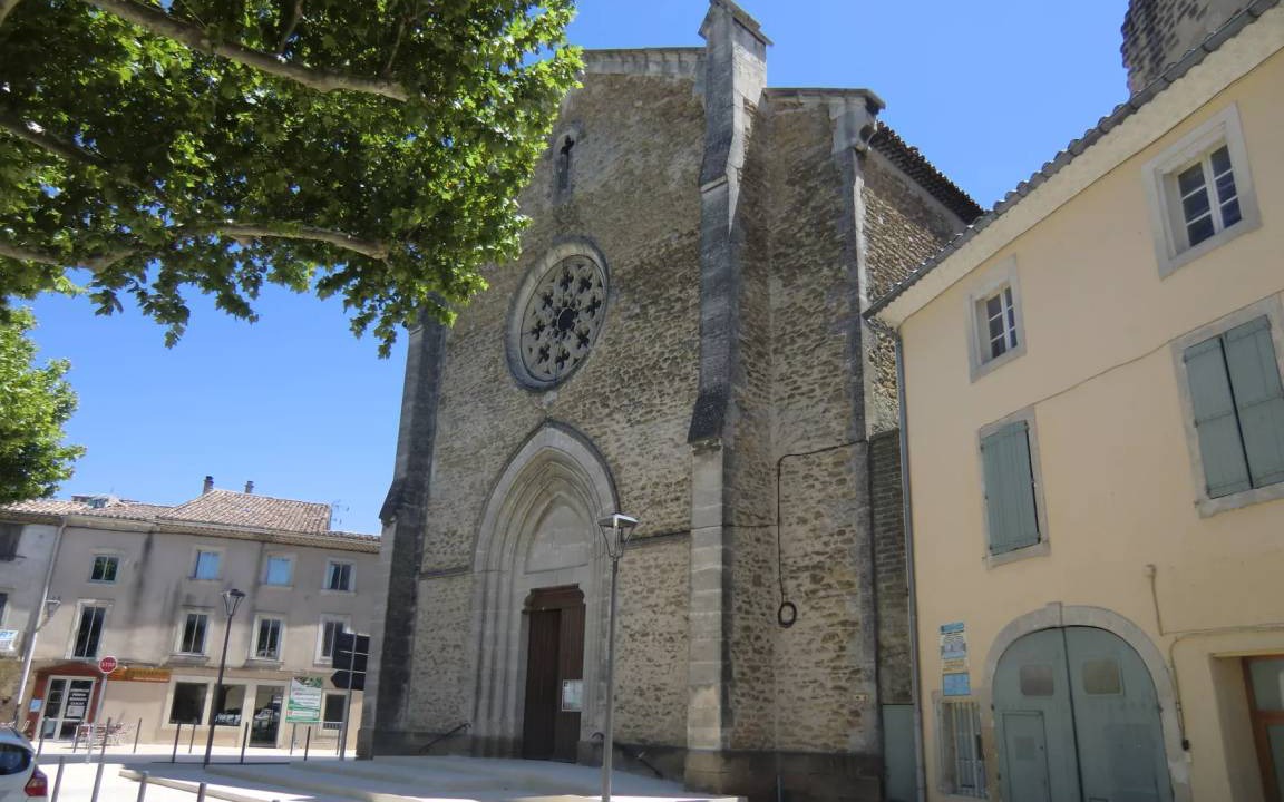 Photo of Buildings in Grillon