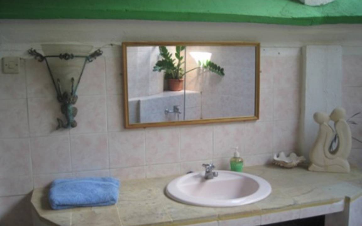 Photo of Bathroom in Tejakula