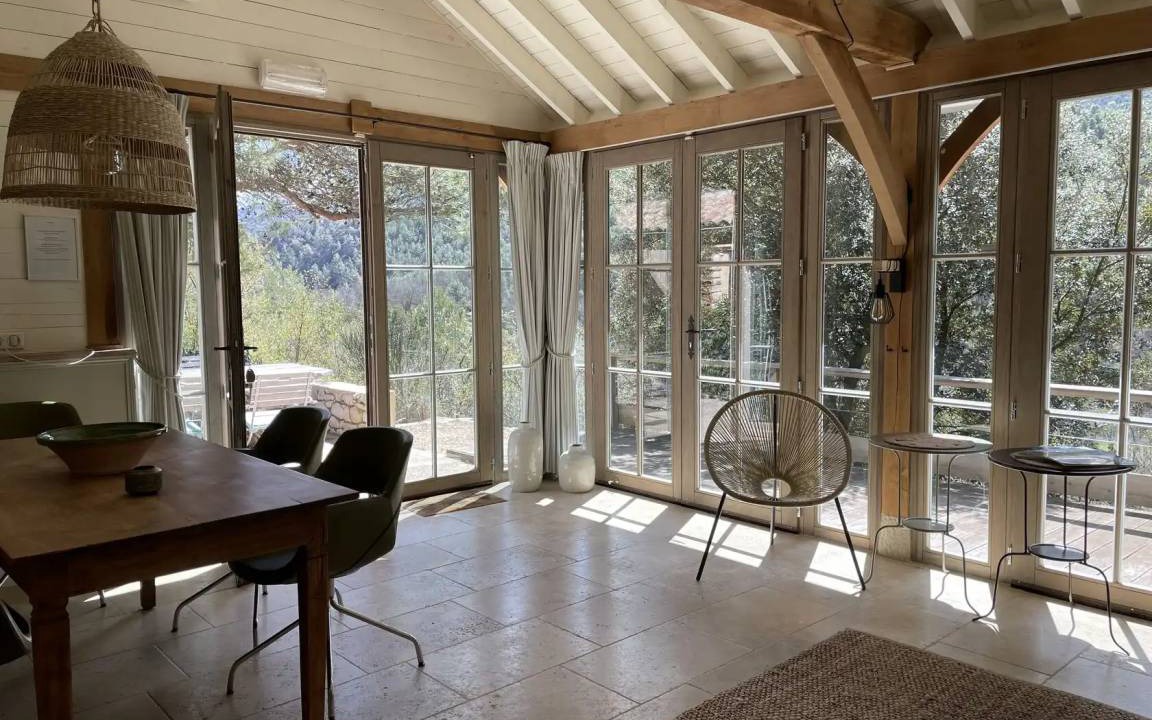 Photo of Livingroom in Eygaliers