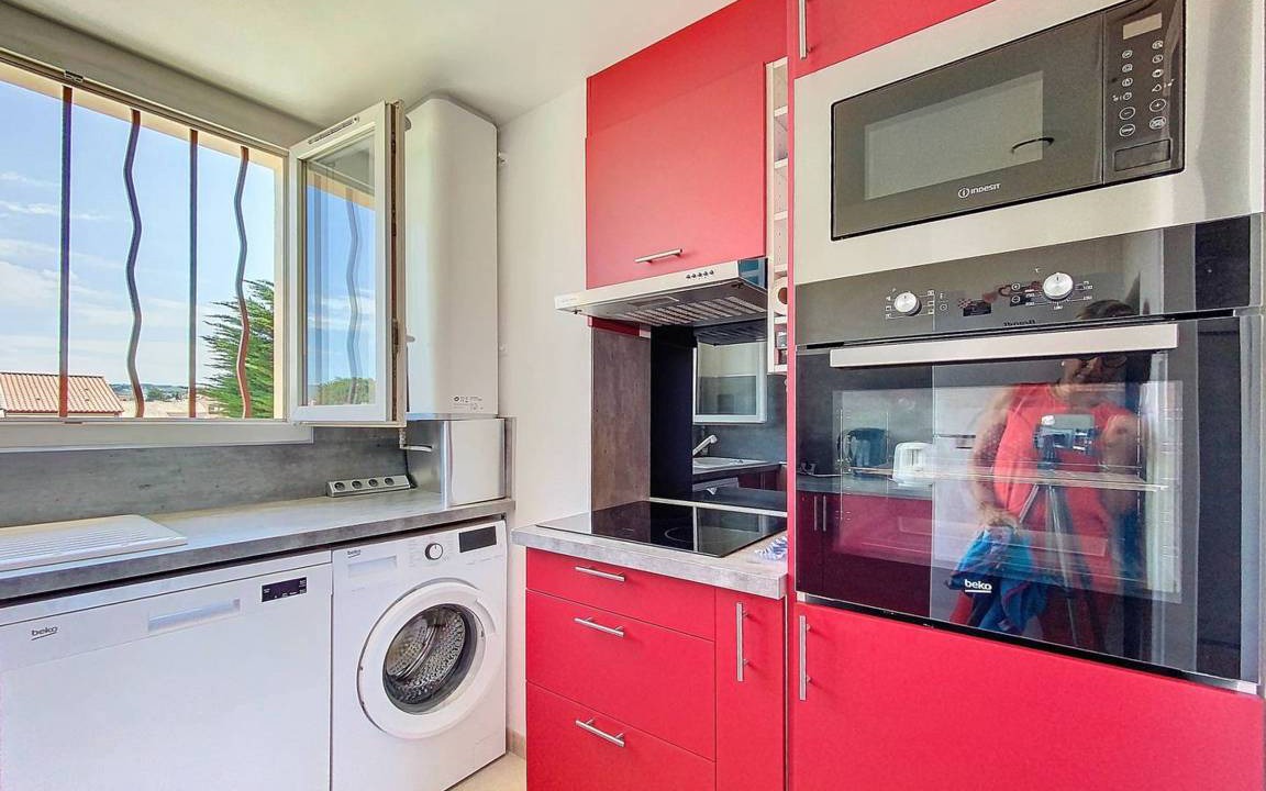 Photo of Kitchen in Saint-Cyr-sur-Mer