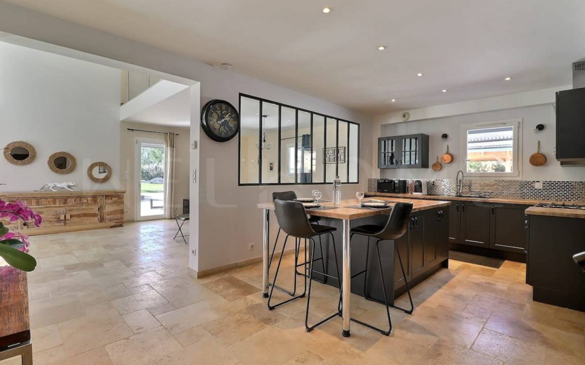 Photo of Kitchen in Saint-Cannat