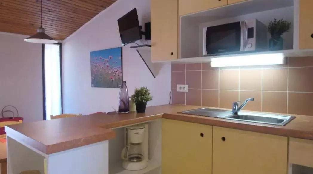 Photo of Kitchen in Murs