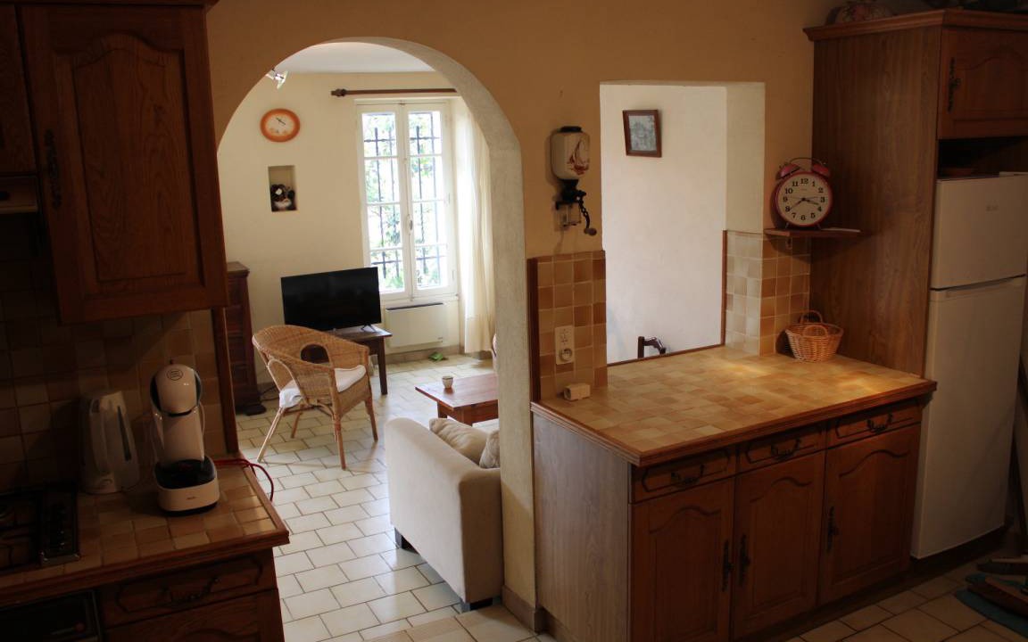 Photo of Kitchen in Entrechaux