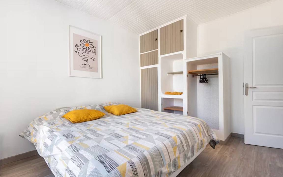 Photo of Bedroom in Les Pennes-Mirabeau