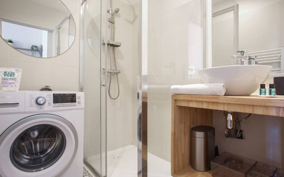 Photo of Bathroom in Les Grands Carmes