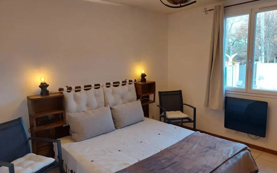Photo of Bedroom in Plan-d'Aups-Sainte-Baume
