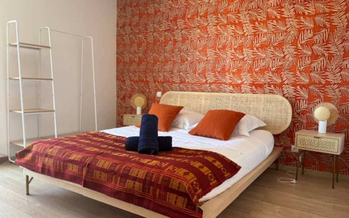 Photo of Bedroom in L'Isle-sur-la-Sorgue