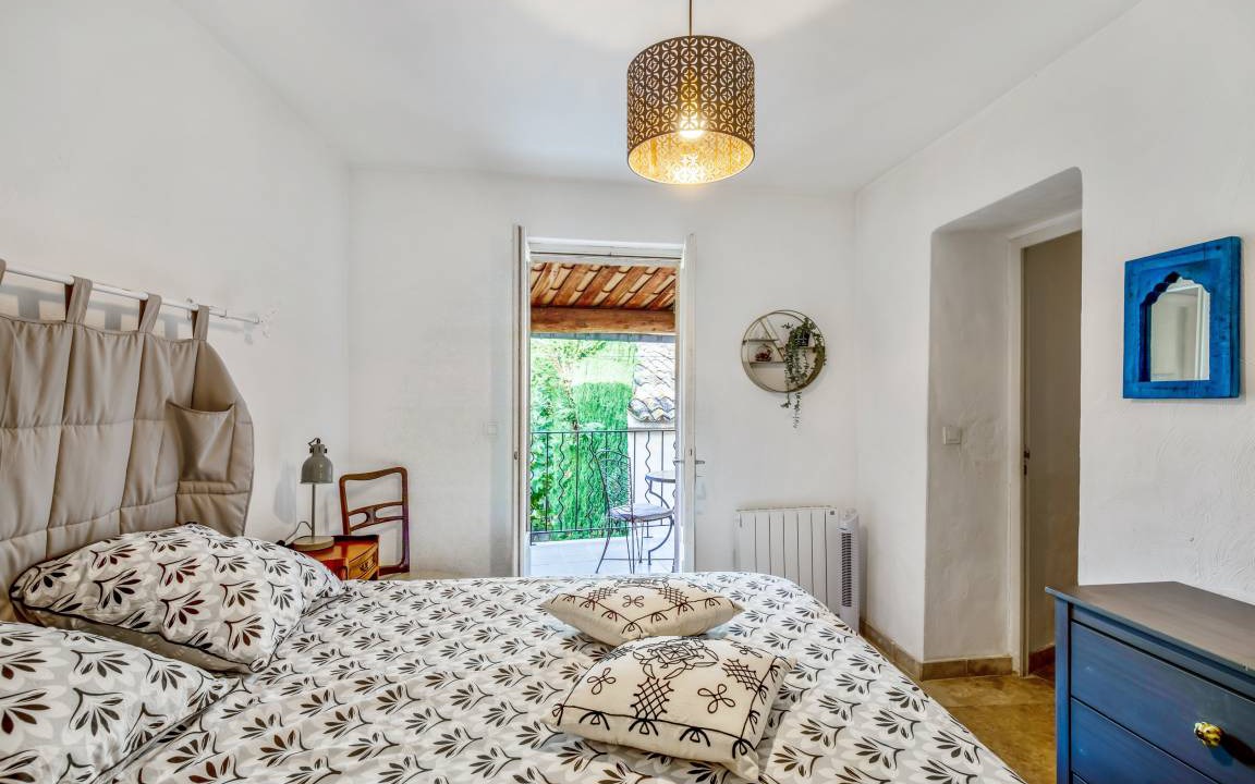 Photo of Bedroom in Bonnieux