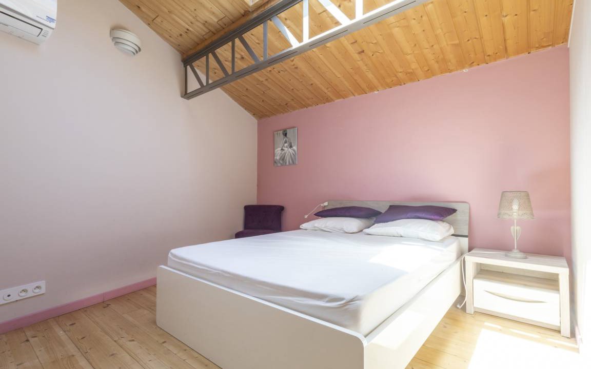 Photo of Bedroom in Sauveterre