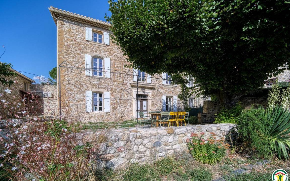 Photo of Others in Saint-Pantaleon-les-Vignes