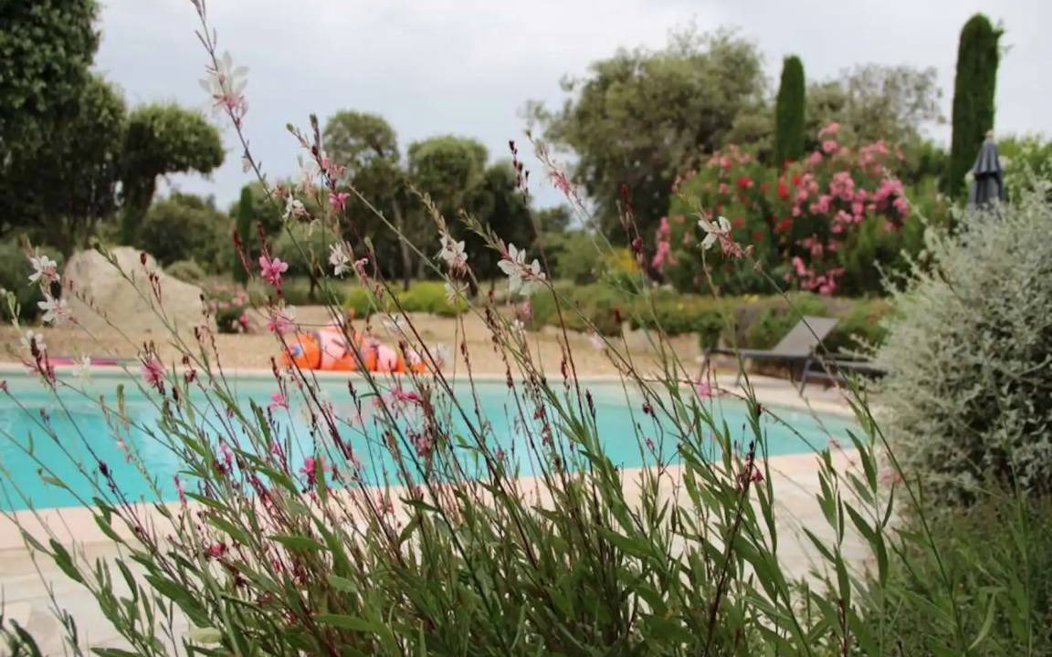 Photo of Others in Saumane-de-Vaucluse