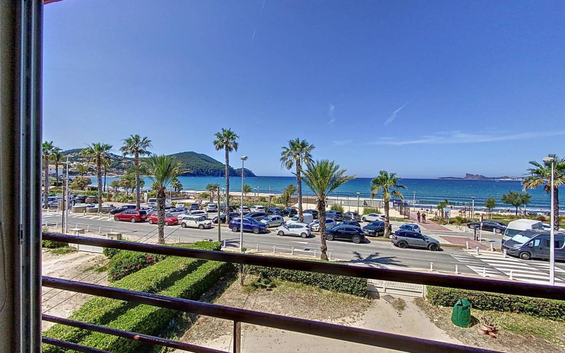 Photo of Patio Balcony in Saint-Cyr-sur-Mer