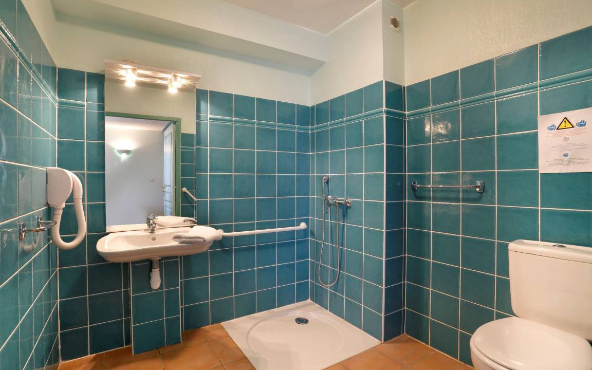 Photo of Bathroom in Tourrettes