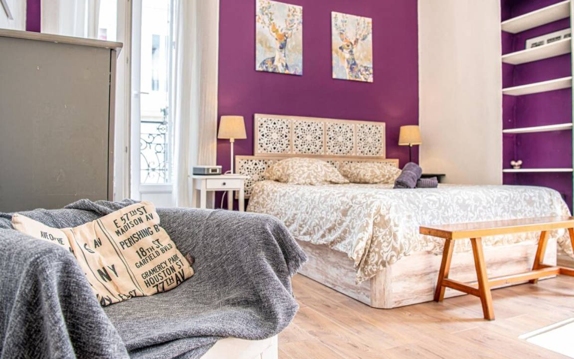 Photo of Bedroom in 1st Arrondissement