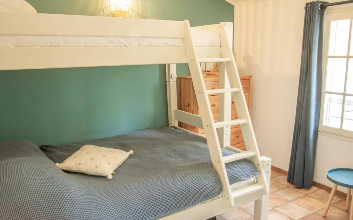 Photo of Bedroom in Saint-Pierre-de-Vassols