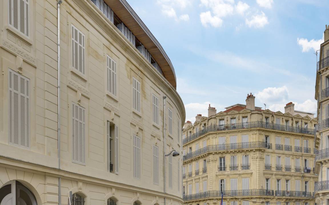 Photo of Buildings in Les Grands Carmes