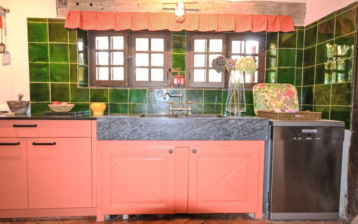 Photo of Kitchen in Menerbes
