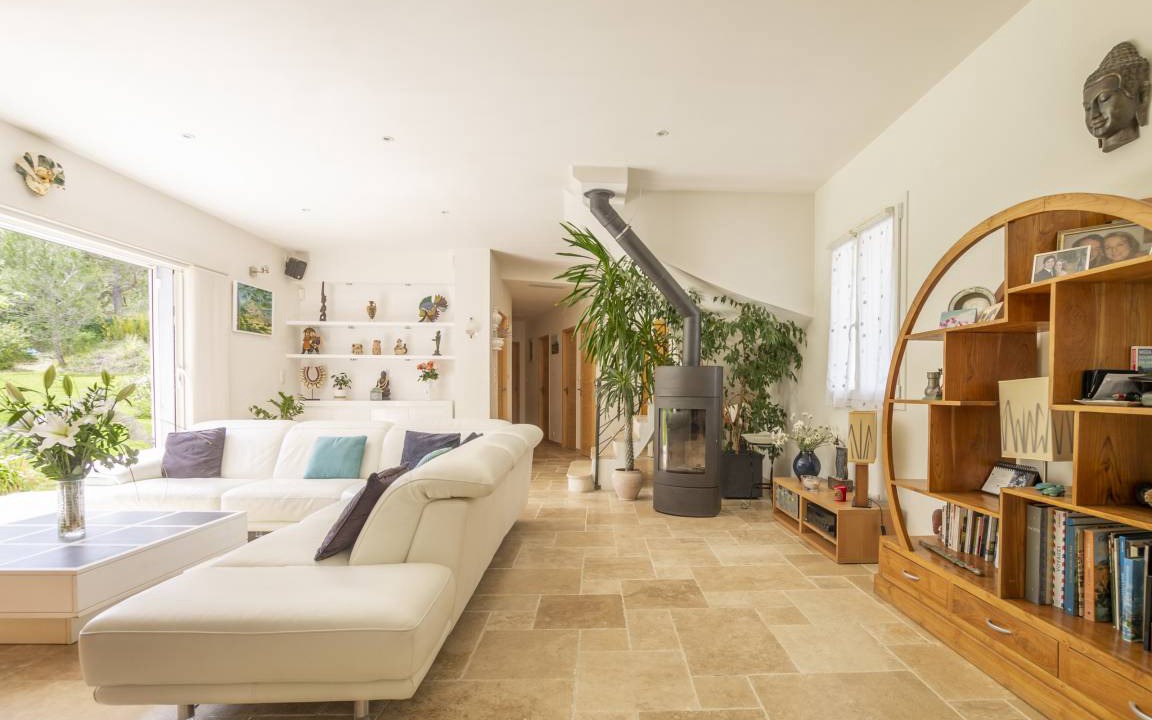 Photo of Livingroom in Meyrargues