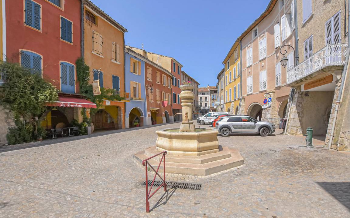 Photo of Others in Propiac