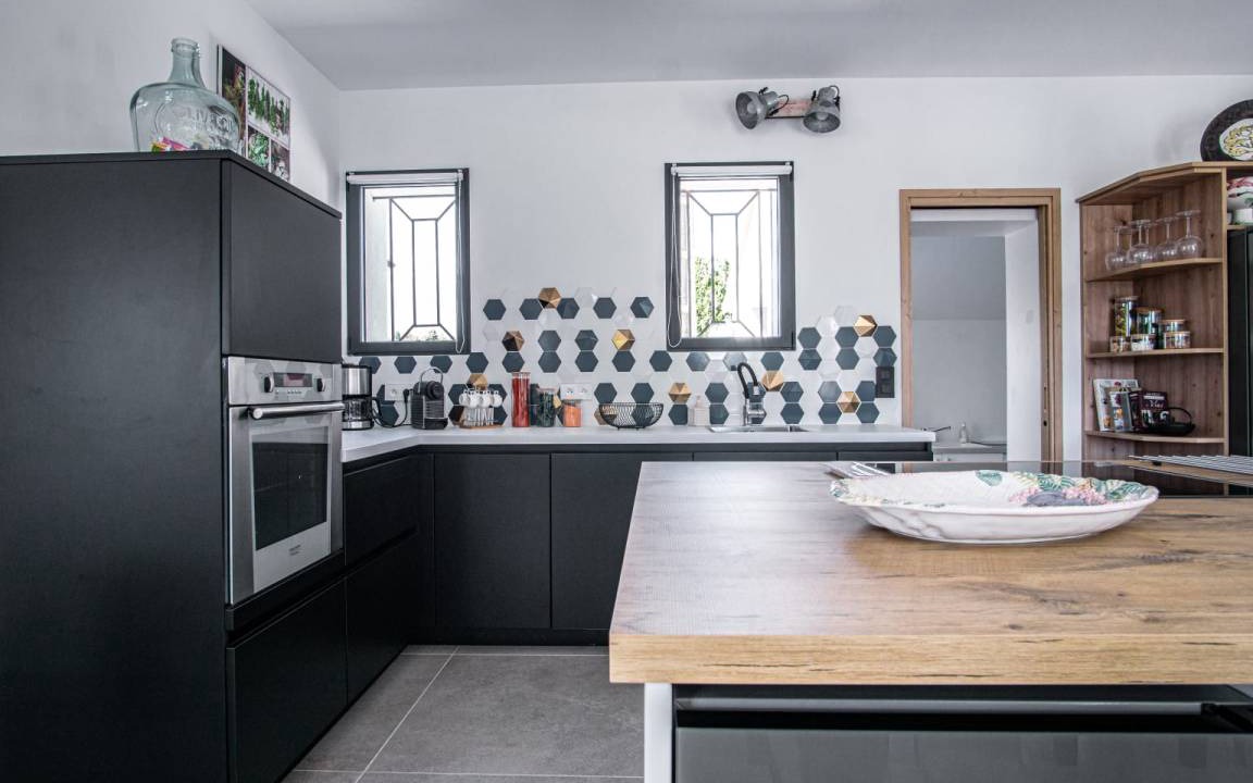 Photo of Kitchen in L'Isle-sur-la-Sorgue