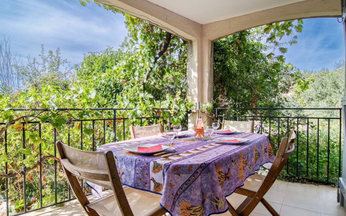 Photo of Patio Balcony in Bauduen