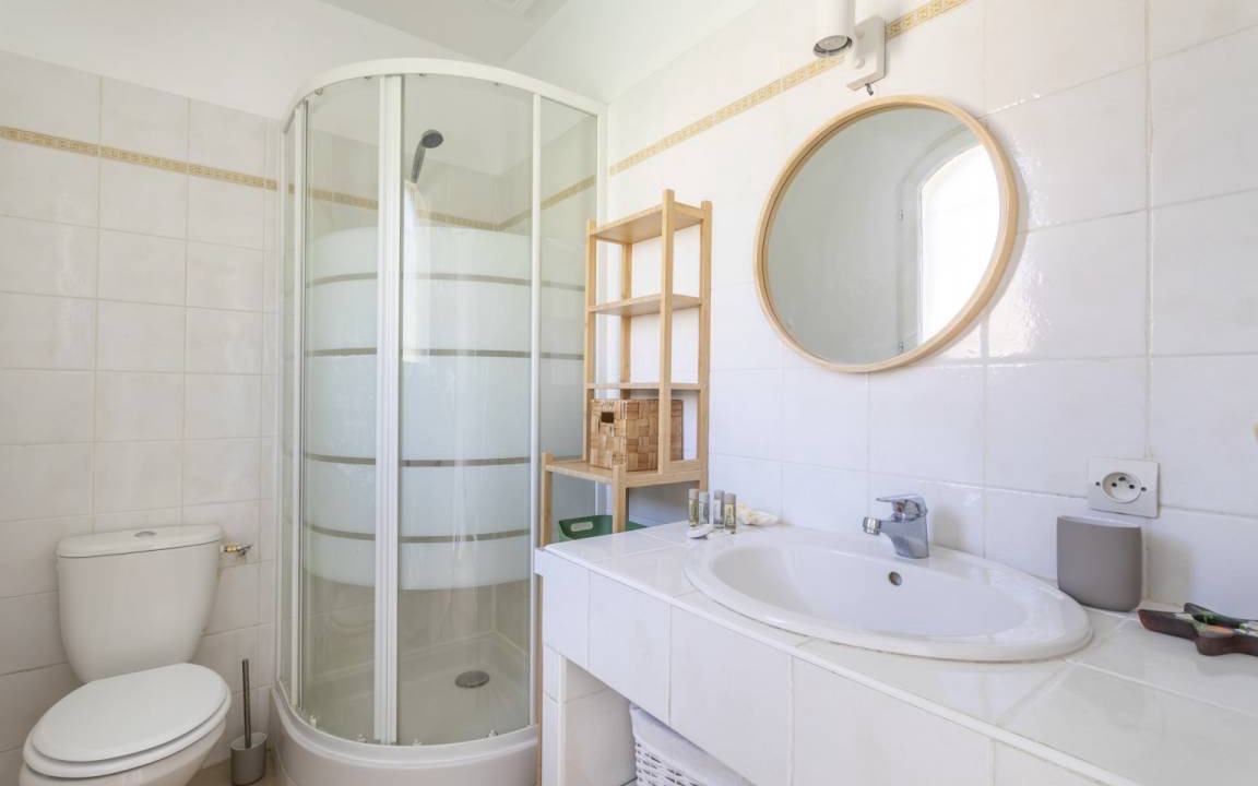 Photo of Bathroom in Bandol