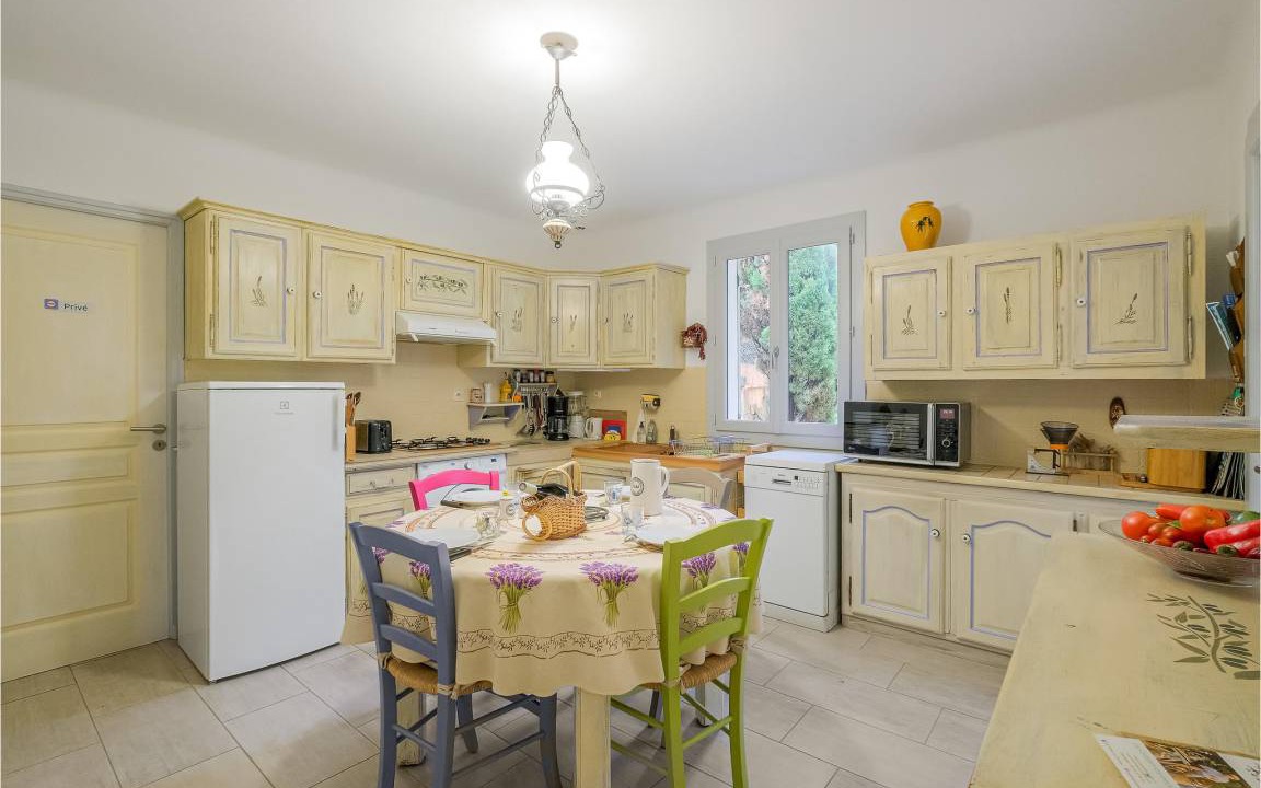 Photo of Kitchen in St.-Remy-de-Provence