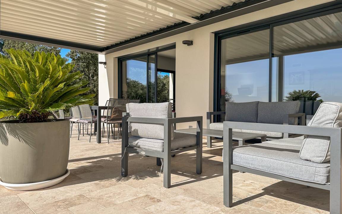 Photo of Patio Balcony in Saint-Restitut
