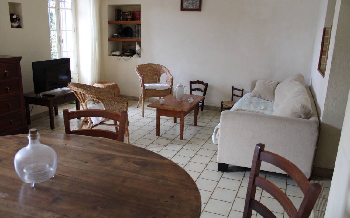 Photo of Others in Entrechaux
