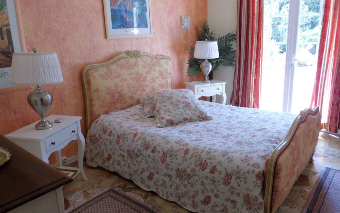 Photo of Bedroom in Moissac-Bellevue