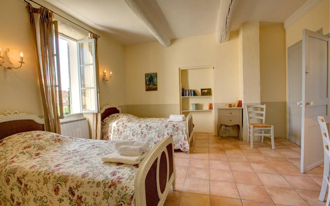 Photo of Bedroom in Caromb