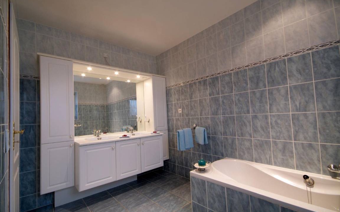 Photo of Bathroom in Vidauban